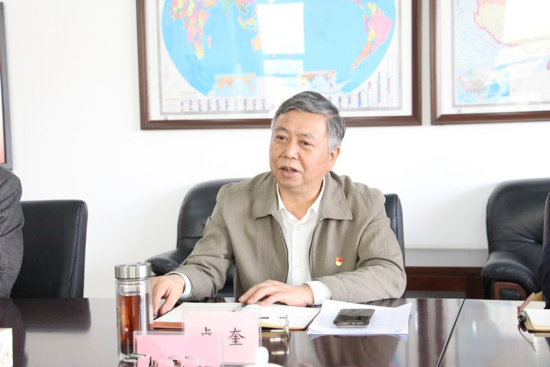 说明: C:\Users\hp\Desktop\b6c1c61ec805fd30b75307d381e9e24_副本.jpg