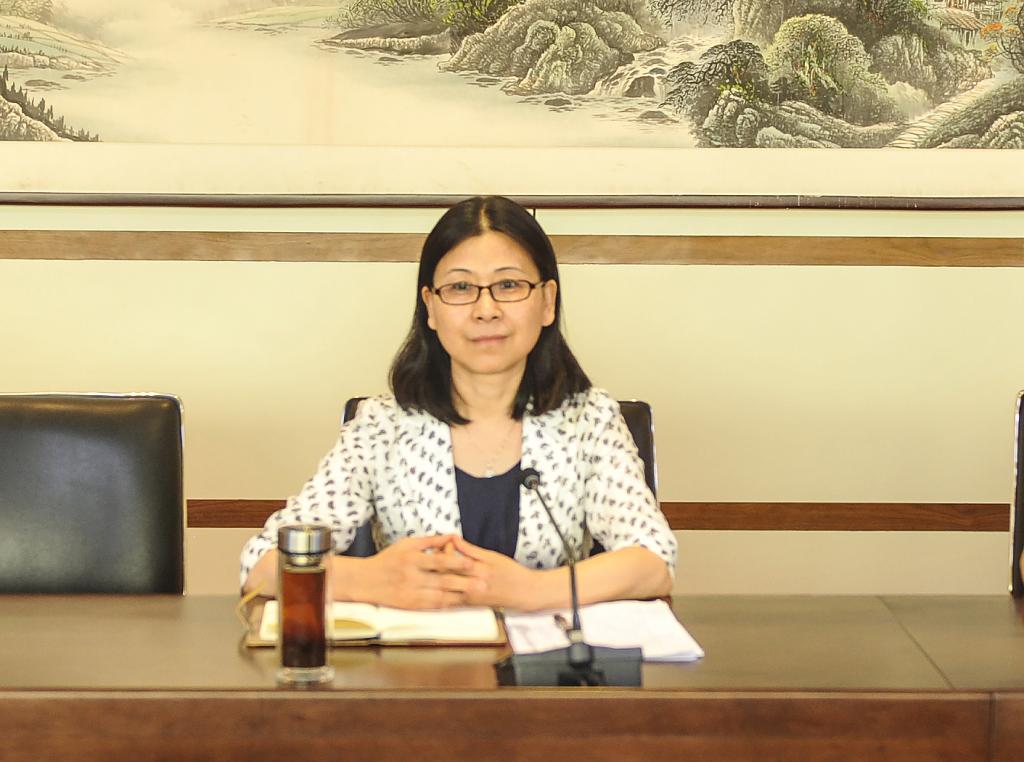 校领导李欣讲话