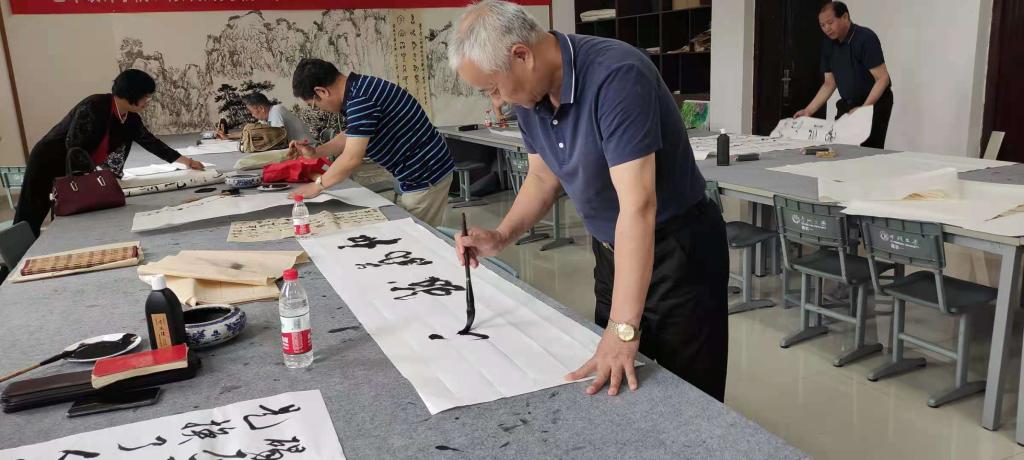 说明: C:\Users\ADMINI~1\AppData\Local\Temp\WeChat Files\162399e920283216806d2a869feaaef.jpg